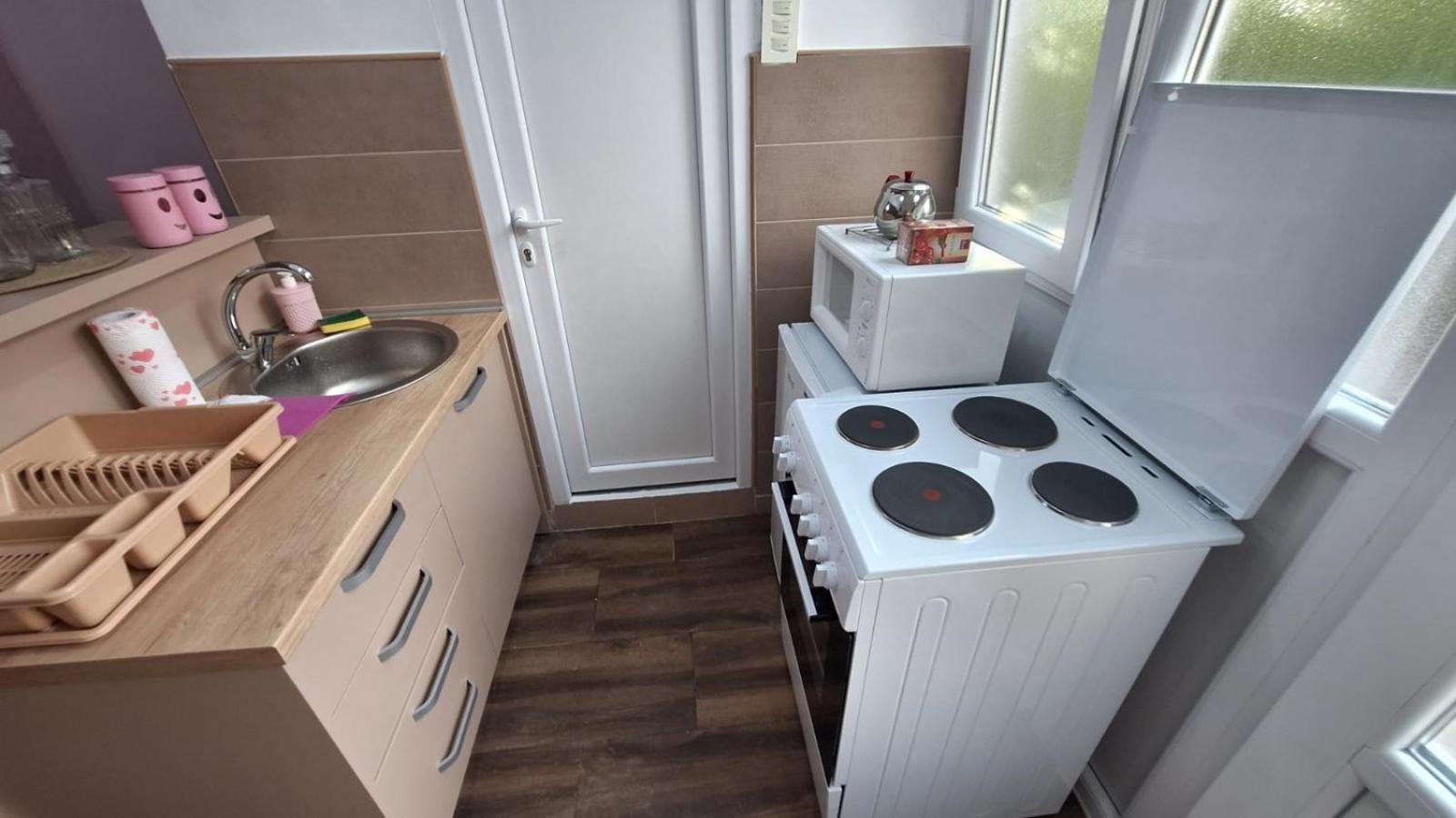 Apartman Jelena 센틴제 외부 사진